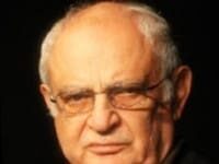 AFŞAR TİMUÇİN: AKILLARINI YETERİNCE KULLANAMAYANLAR, BAŞKALARININ AKLIYLA DÜŞÜNMEK ZORUNDA KALIRLAR