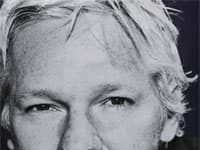 JULİAN ASSANGE: İNTERNET, İNSAN UYGARLIĞINA KARŞI EN TEHLİKELİ TEHDİTTİR!..