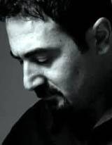 Mikail Aslan’ın 8. albümü, Vengê Royi (Fırat’ın Sesi) cafrande.org’ta